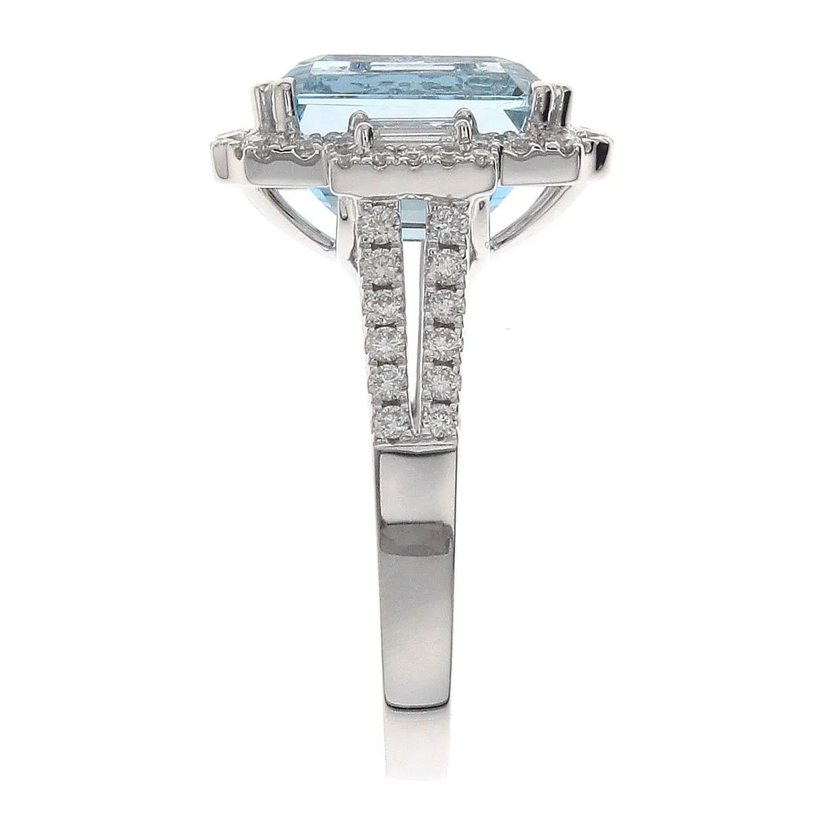 4.91carat Aquamarine & Diamond Cocktail Ring