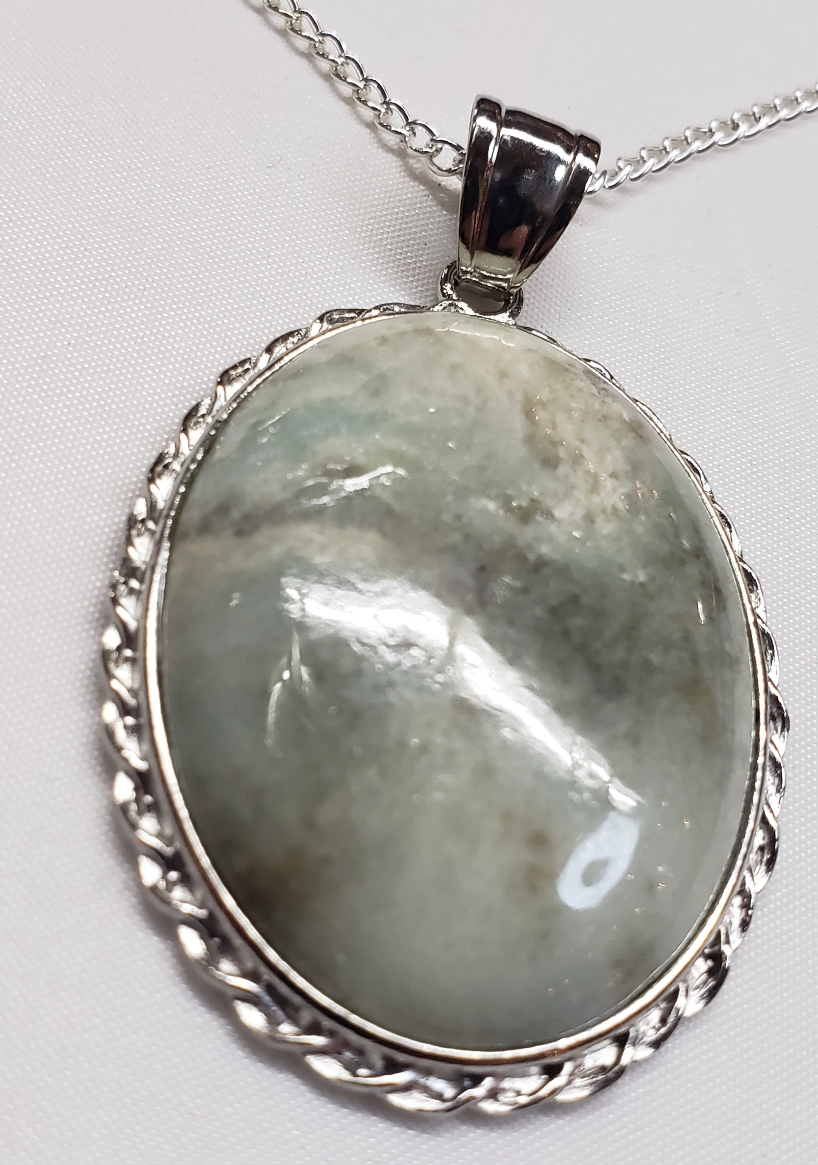 AQUAMARINE QUARTZ, 65  ct Pendant. 2" Drop On 18" Silvertone Necklace