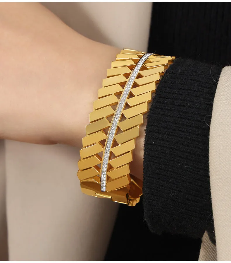 European Charm Hollow Gold-Plated Zircon Bracelet Jewelry for Women