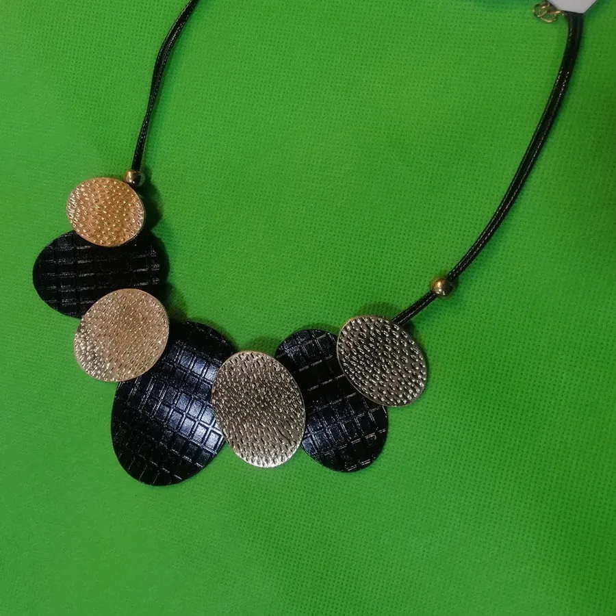 Handmade Black Beaded Chain Choker Necklace