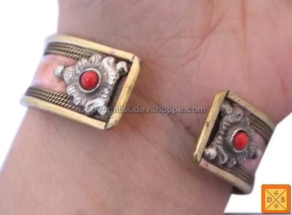 Hindu Om Namah shivaya healing bracelet from Nepal