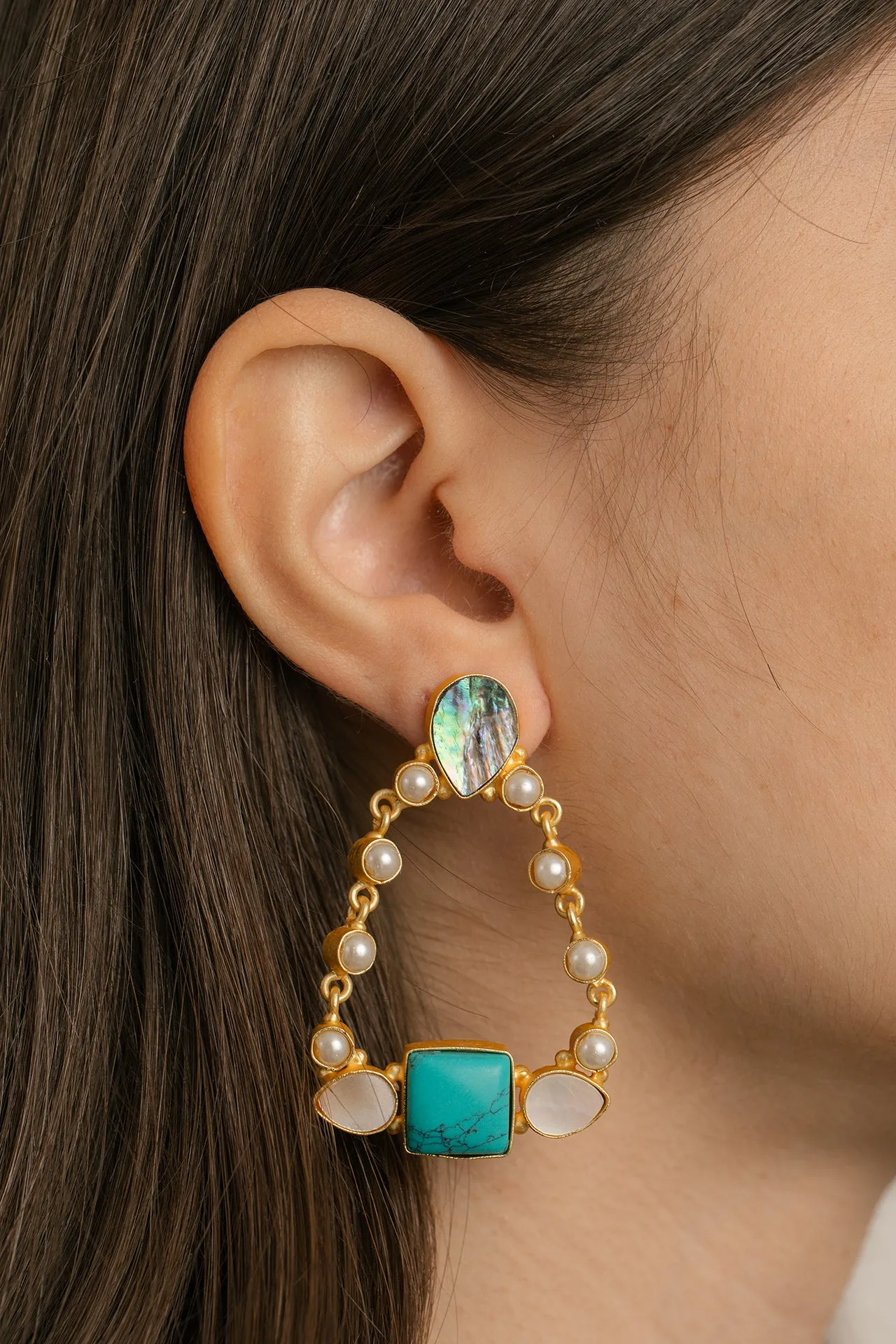 Lama Earrings - Taleed