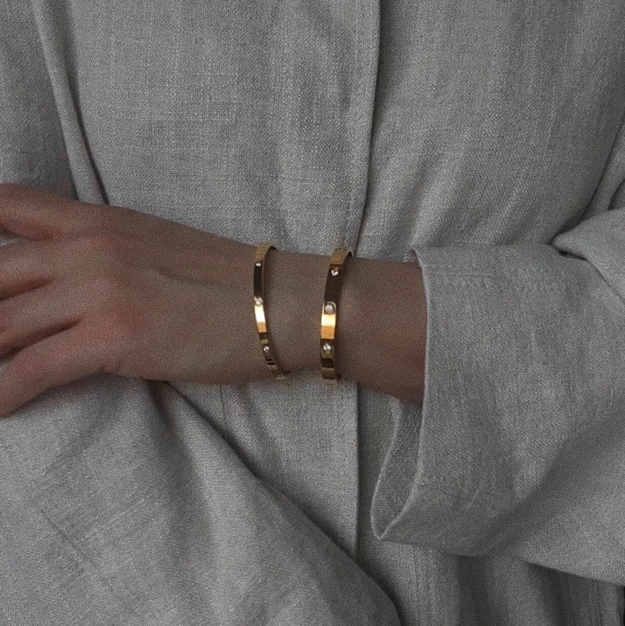 Ollie Solitaire Bangle Bracelet