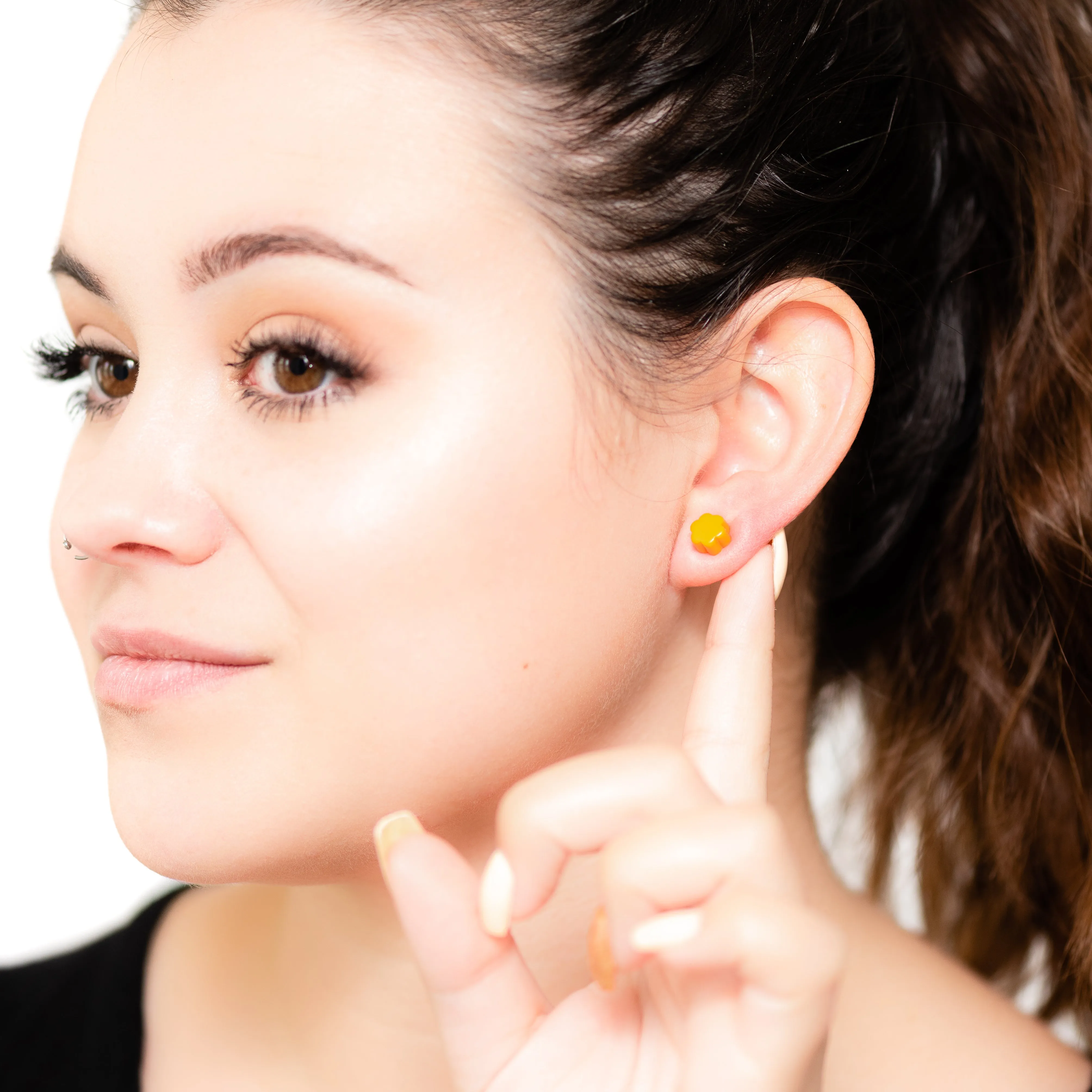 Purple Deco Daisy Stud Earrings