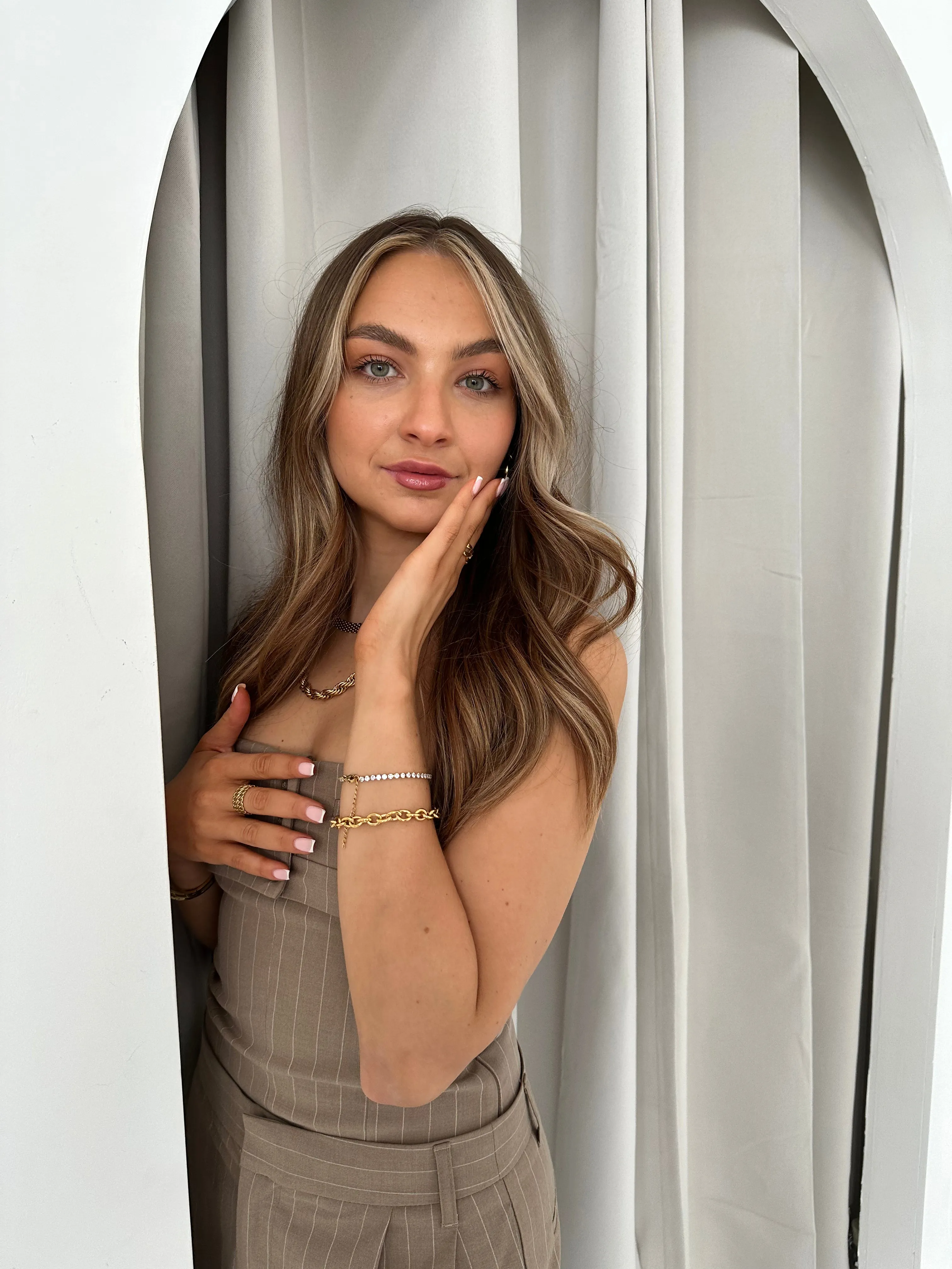 REGINA TENNIS BRACELET