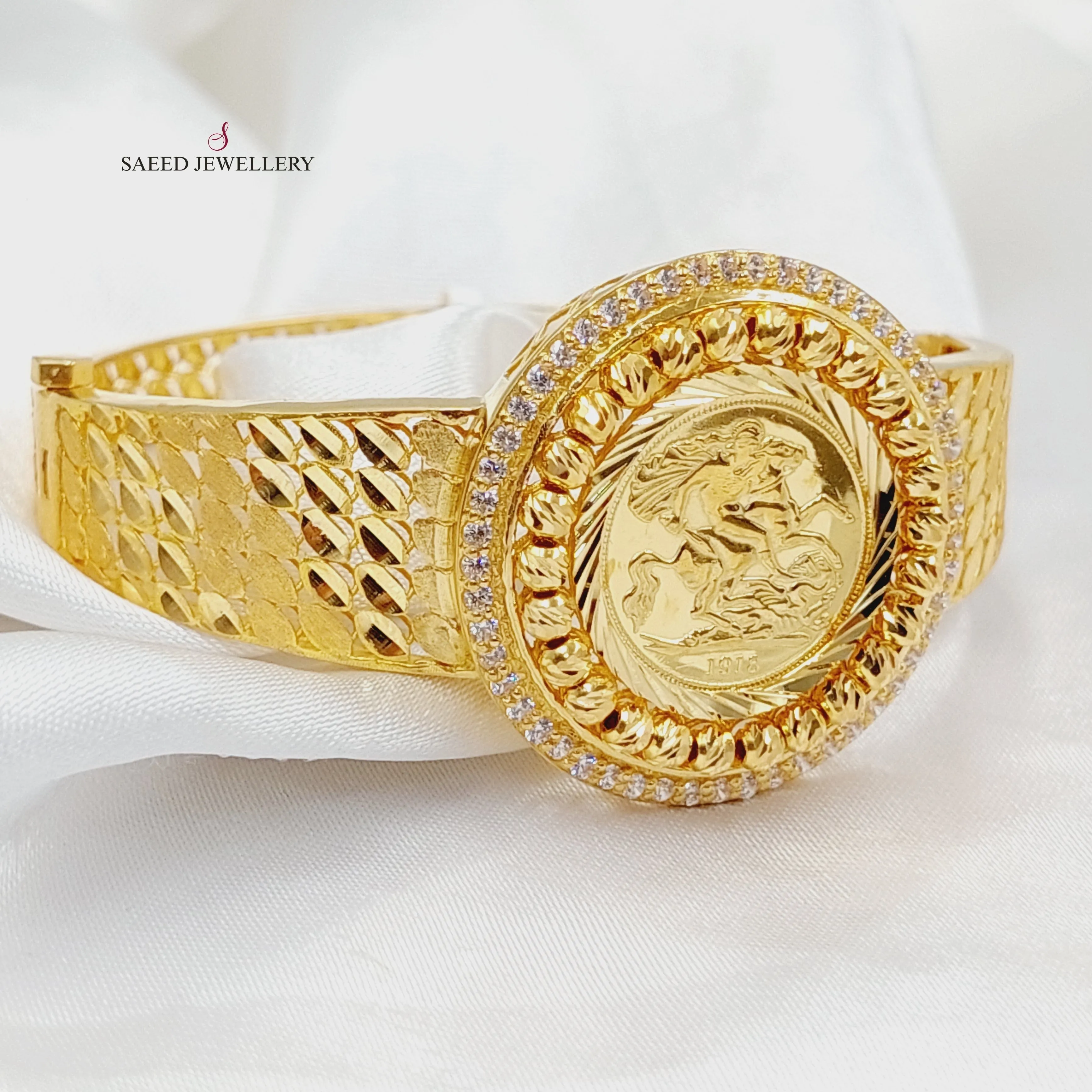 Zircon Studded English Bangle Bracelet
